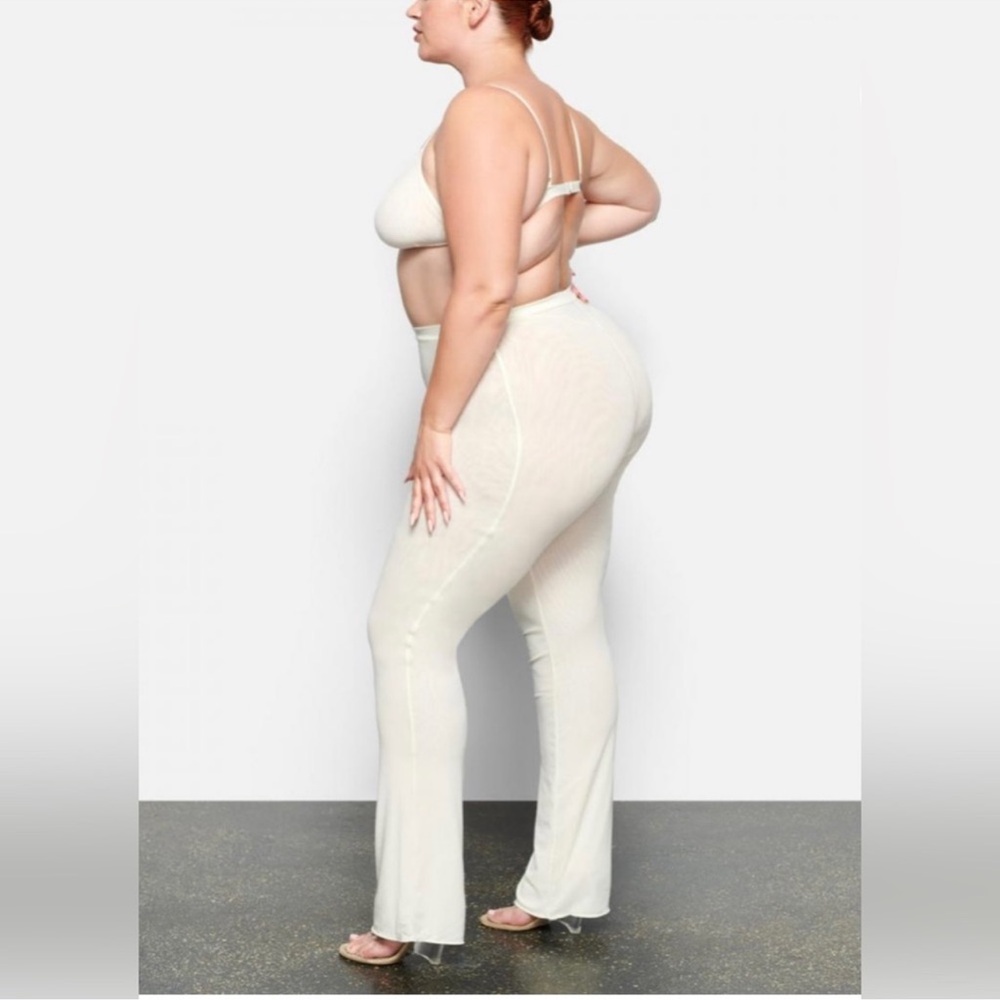 SKIMS women’s swim cover up sheer pants Cream Wide Leg 4X NWT - Picture 2 of 9